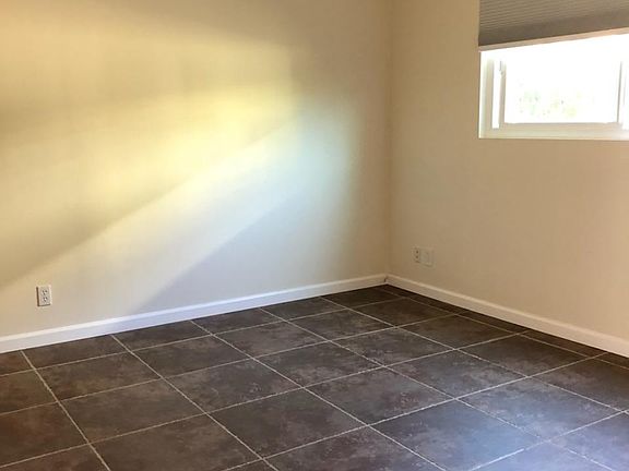 2nd image of 1036 Del Mar Ave APT B