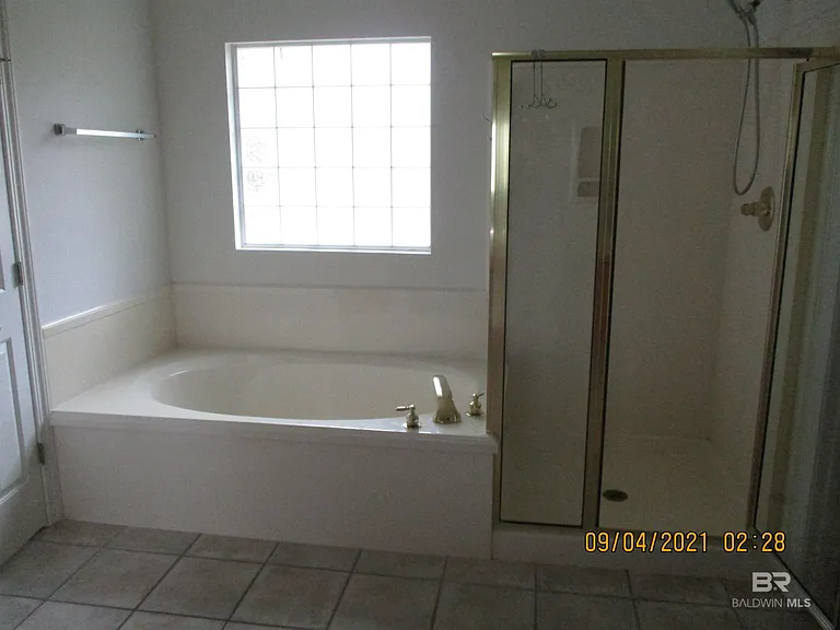 9153 Parliament Cir — Photo 20