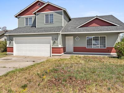 585 NE Redwood Ave, Redmond, OR, 97756