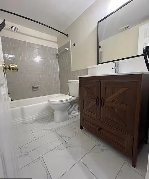 4410 Oglethorpe St #717 — Photo 29