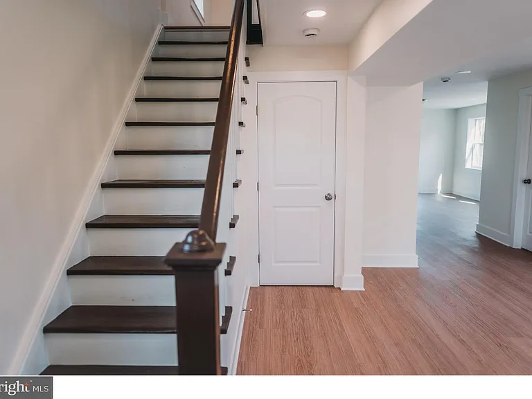 449 Falmouth St — Photo 18