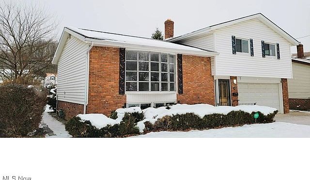 1st image of 13741 Grove Dr