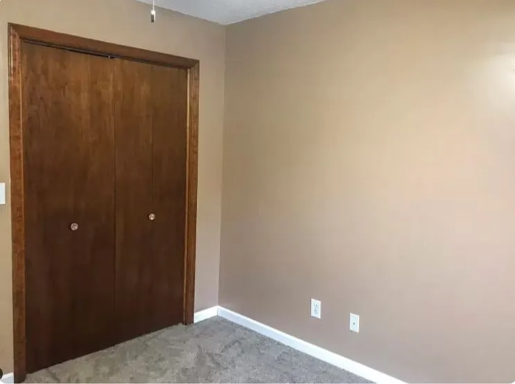 5516 NW Cimarron Dr — Photo 5
