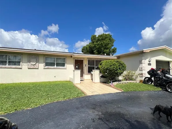 1620 NW 122nd Ave, Pembroke Pines, FL 33026