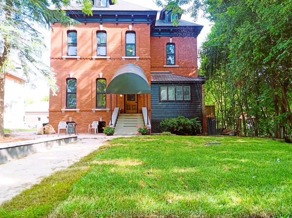460 Wilbrod St, Ottawa, ON K1N 6M8