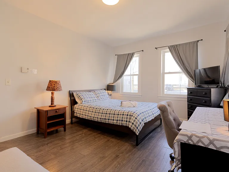 157 Perkins St #2 — Photo 8
