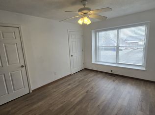 7811 Eby Ave, Overland Park, KS 66204