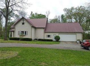 2041 W Walnut Ridge Rd, Salem, IN 47167