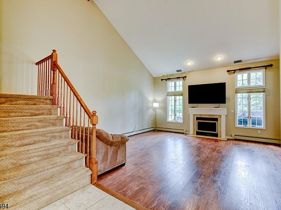 3rd image of 7 Matthew Rd