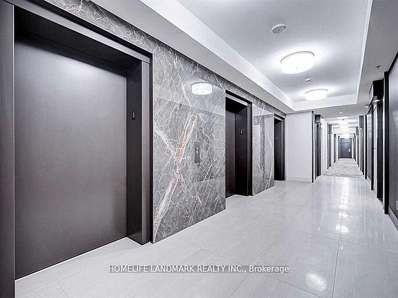 4th image of 23 Glebe Rd W #304