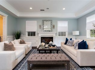 11833 Hesby St, Valley Village, CA 91607