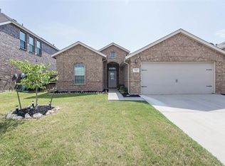 9444 Castlewood Dr, Fort Worth, TX 76131