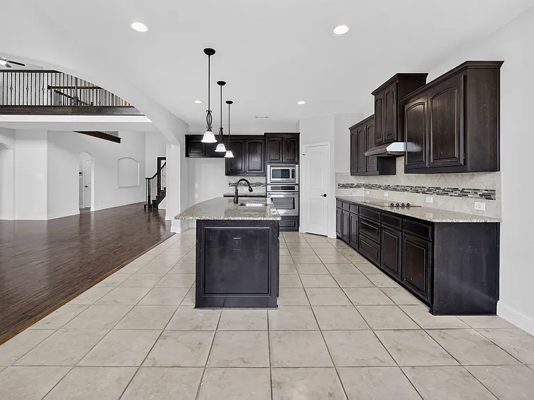 1708 Stillwater Ave — Photo 7