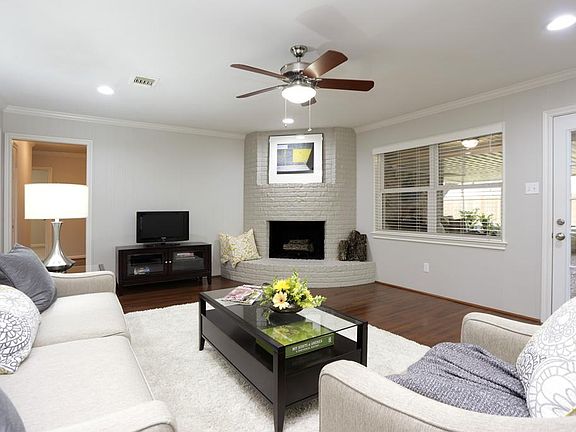 New Paint with Designer Colors In Gray Tones.