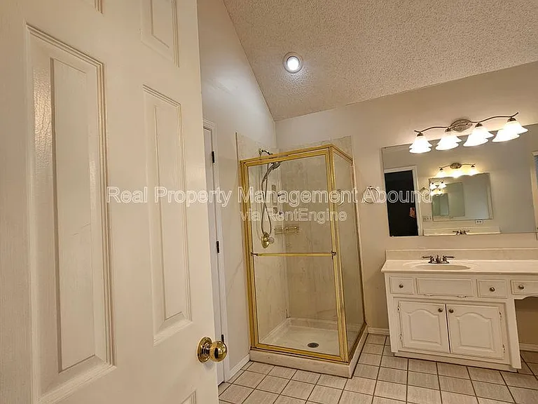 4009 E 88th St S — Photo 25