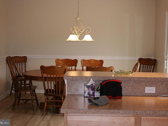 5th image of 33340 Substation Rd