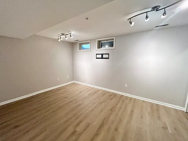 9322 Katie Ln — Photo 3