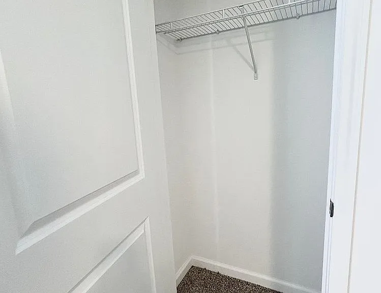 Sagamore Winds Apartments — Photo 69