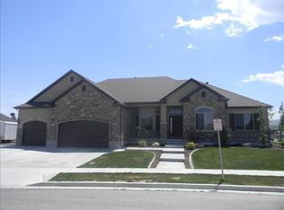 2861 W Hayden Ridge Way, Riverton, UT 84065