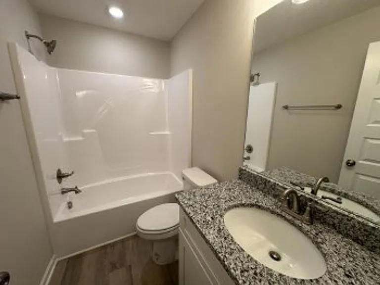 1850 Madison St #306 — Photo 16