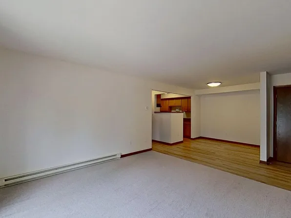 Appleton Terrace Apartments, N81W15141 Appleton Ave #13, Menomonee Falls, WI 53051