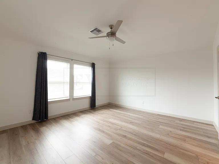 4010 Garver Grove Ln — Photo 29