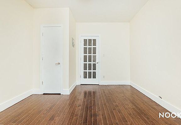 4th image of 157 Jefferson Ave APT 1L