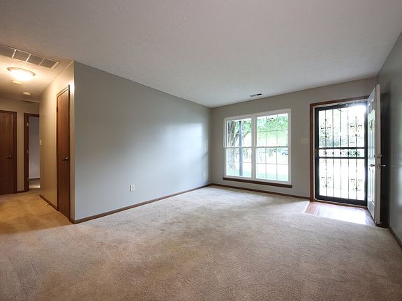 2nd image of 6847 Kellum Dr