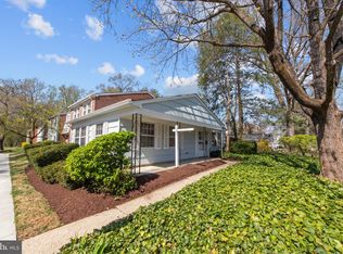 1746 Waldorf Ct, Crofton, MD
