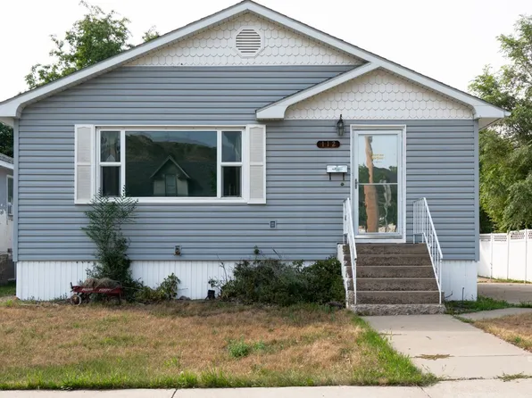 112 S Nowlan Ave, Glendive, MT 59330