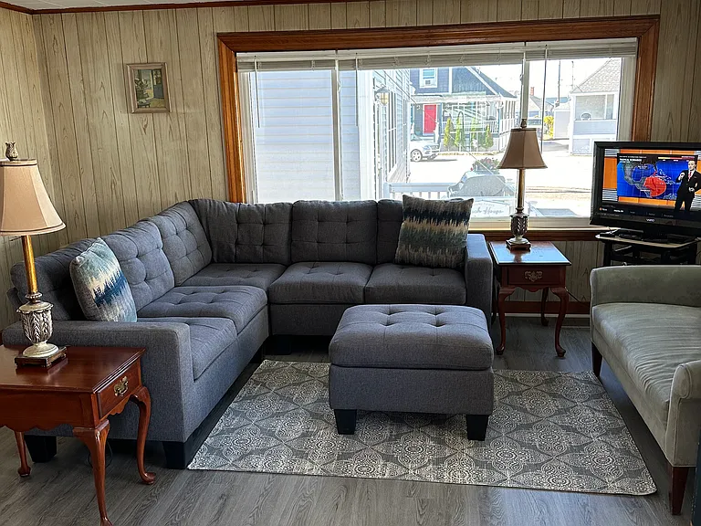 Ocean Blvd — Photo 3