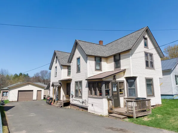 315 Tobin St, Negaunee, MI 49866