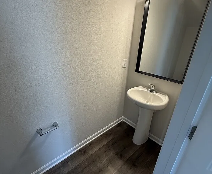 2097 Wiggins Village Dr — Photo 2