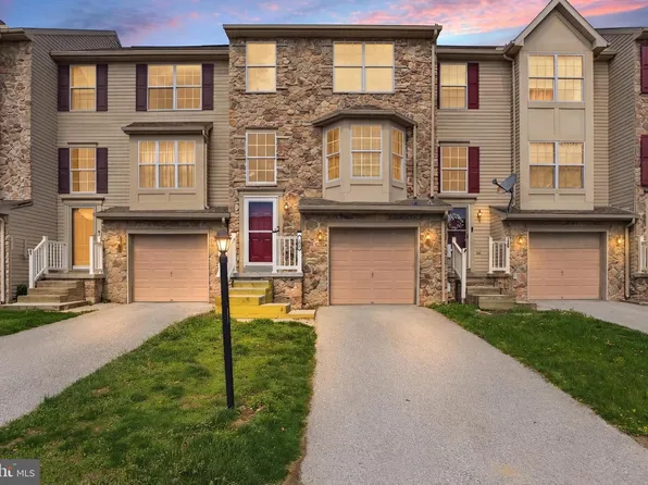 184 Sara Ln, Hanover, PA 17331