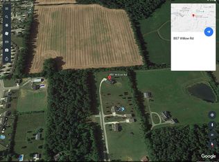 857 Willow Rd, Springfield, OH 45502