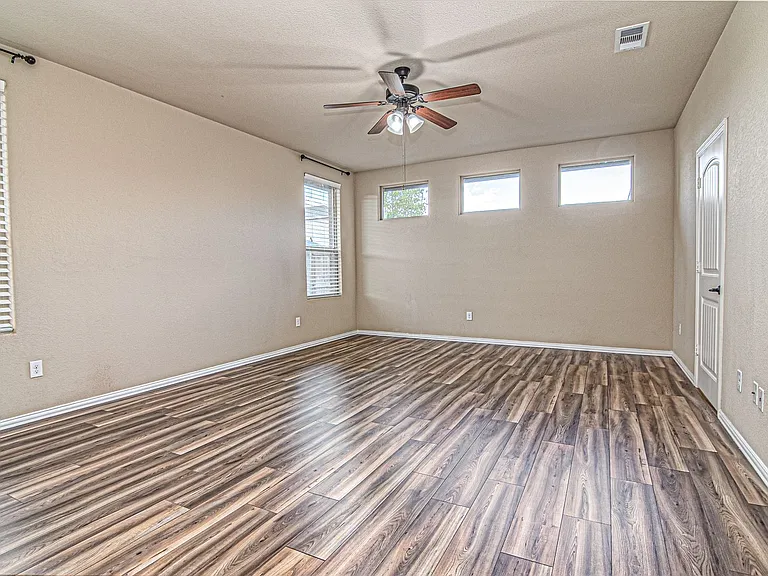 6612 Colony Rd — Photo 7