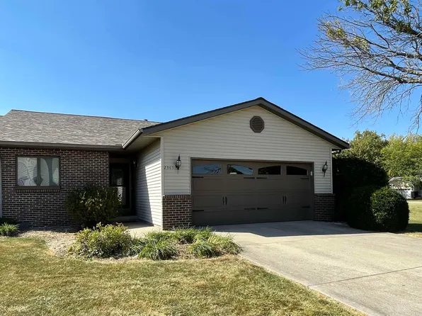 2345 Railsplitter Ave, Lincoln, IL 62656