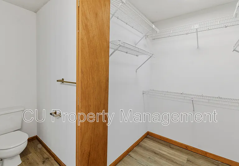 3304 Halifax Dr — Photo 17