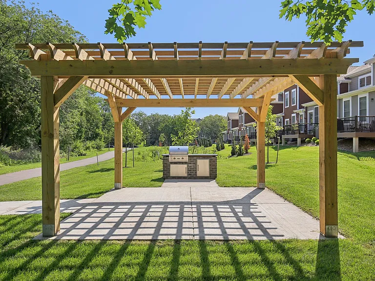 Greenwood Townhomes — Photo 3