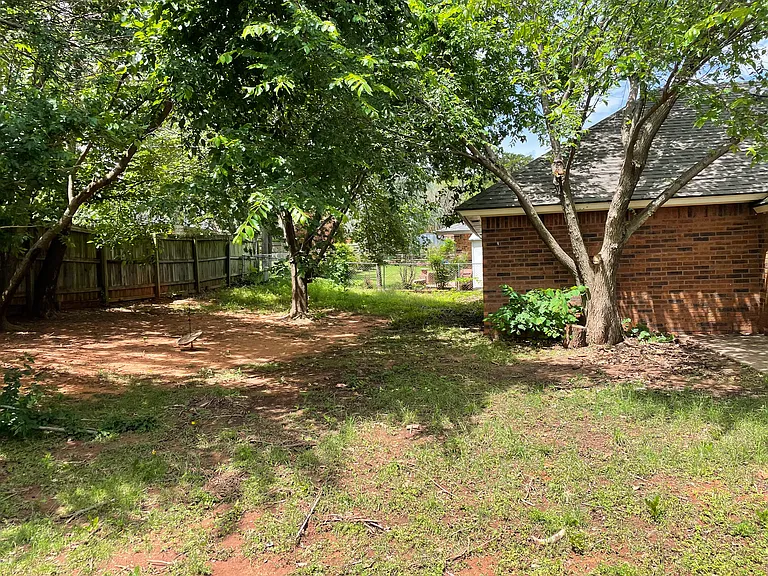 1412 Cedar Ridge Rd — Photo 15