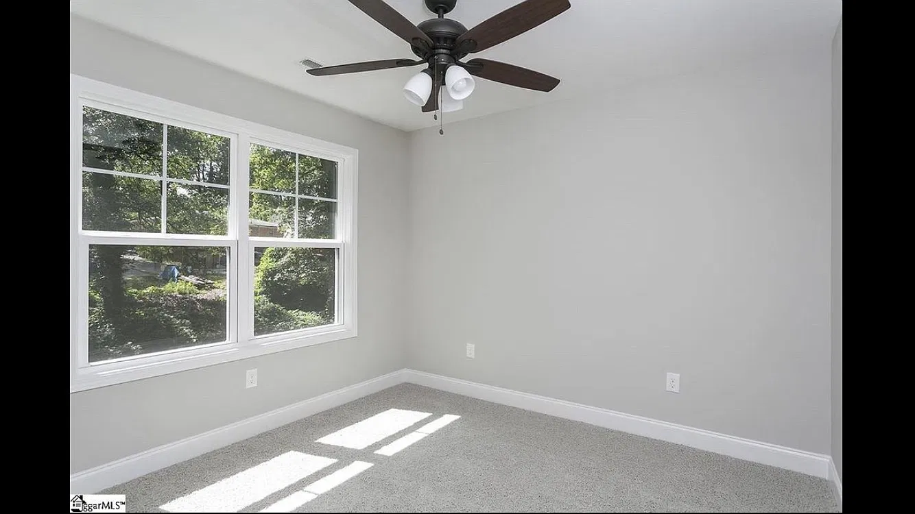 3 bed, 1600 sqft, $2,500 — Photo 4