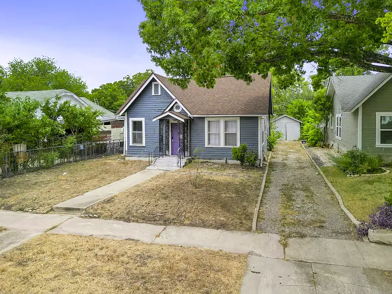 1131 McKinley Ave — Photo 14