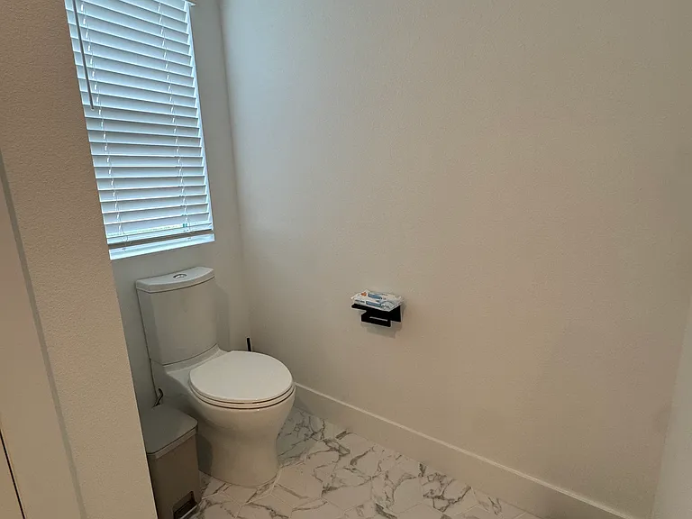 Hamlin Park Dr — Photo 12
