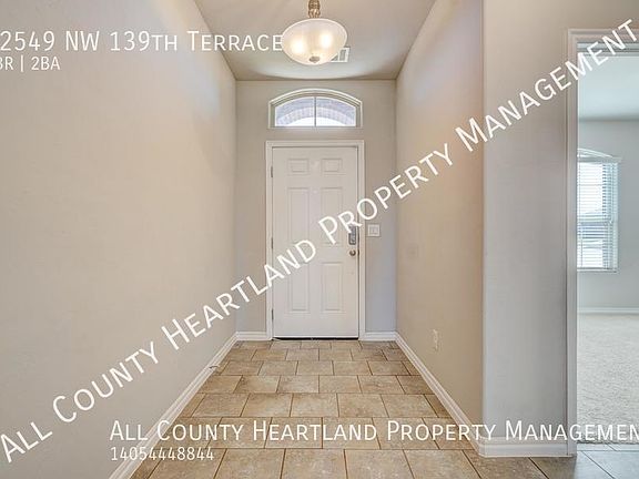 3rd image of 12549 Nw 139th Ter