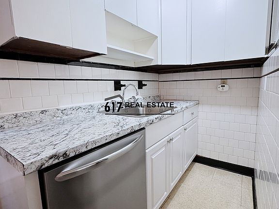 2nd image of 235 E Eagle St #3