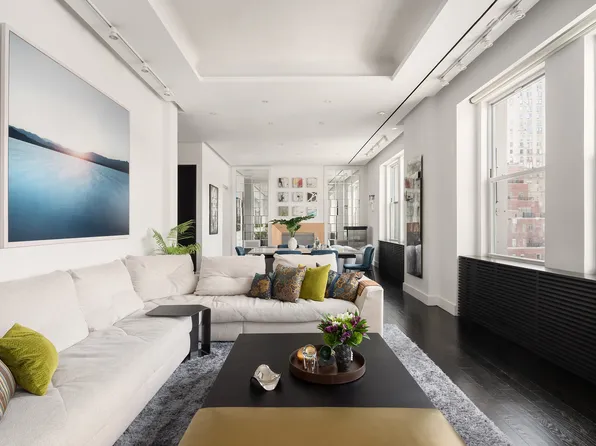 26 East 63rd Street image 1 of 19
