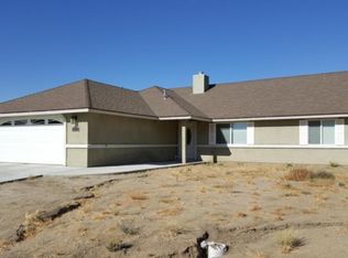 18240 Hambletonian Dr, Tehachapi, CA 93561