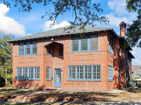 92 W Gadsden St, Pensacola, FL 32501