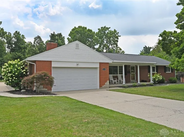 2132 Marcia Dr, Bellbrook, OH 45305