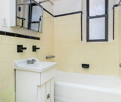 2nd image of 1224 St Nicholas Ave APT 1H